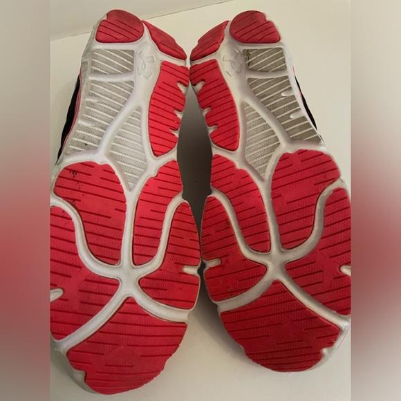 Under Armour Micro G Optimum Running Shoes
Sneakers Black 8.5m - Picture 10 of 12